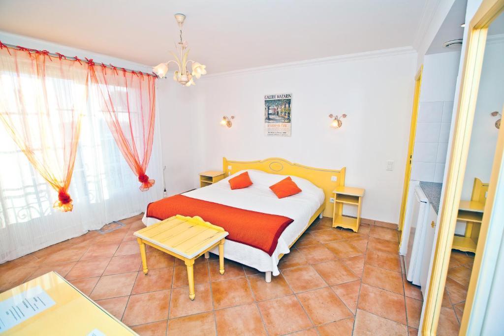 Residence Hoteliere La Pinede Bleue Hyères Cameră foto